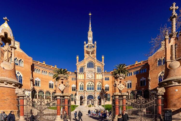 Hospital de Sant Pau — A portrait of Max Richter · International Music Festival